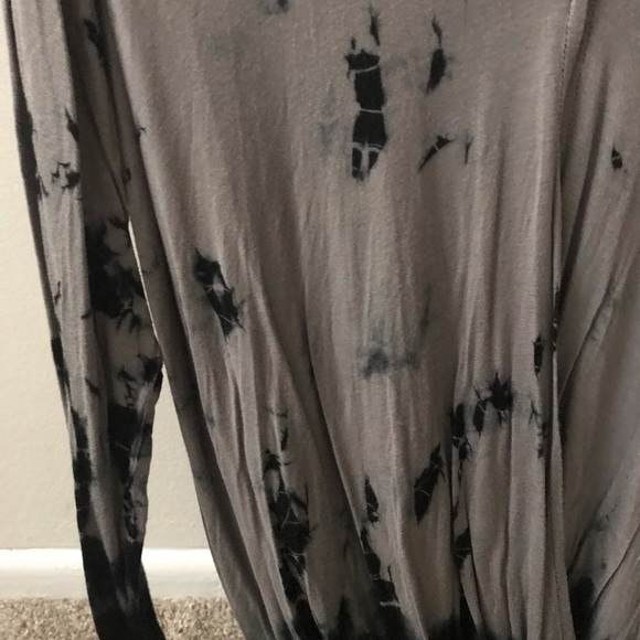 Long Sleeve Top - Picture 2 of 9